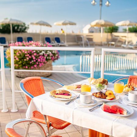 Hotel Condor ليدو دي يسولو المظهر الخارجي الصورة