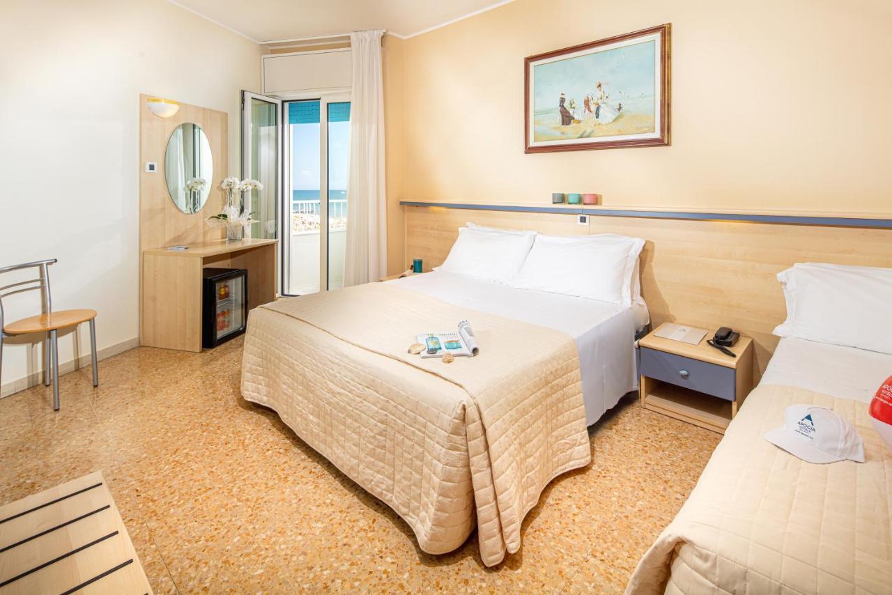 Hotel Condor ليدو دي يسولو المظهر الخارجي الصورة